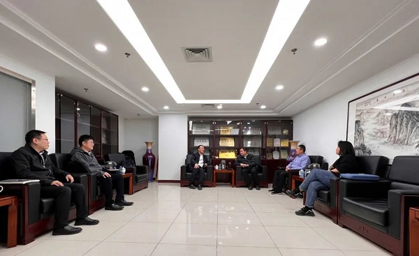 中國建科董事會秘書趙旭與北京西城區金融街開展對接交流
